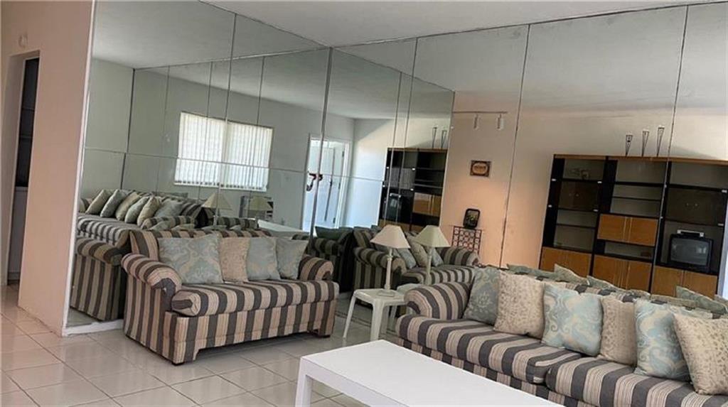 Envoy Apartments Inc - Residential