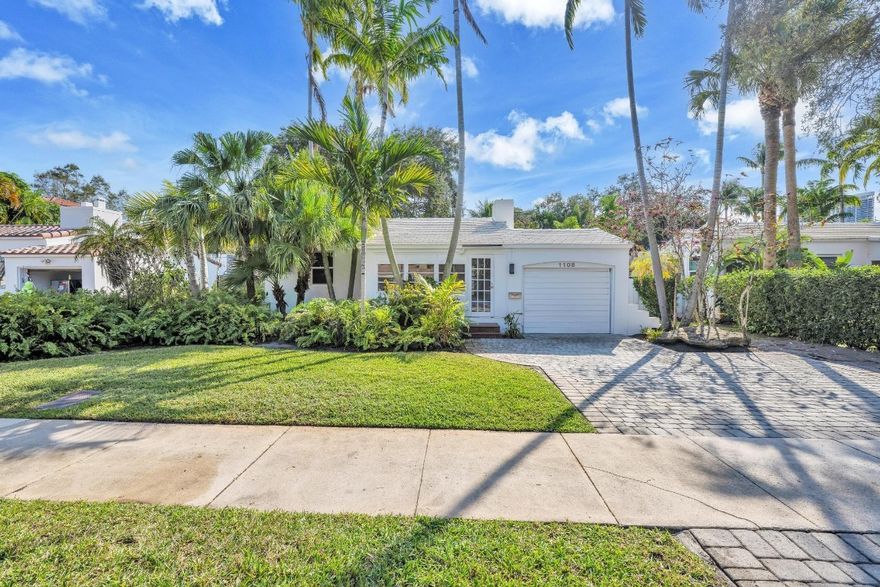 FEEL THE CHARACTER IN THIS SINGLE-FAMILY HOME WITH A FANTASTIC PRIVATE BIG LUSHLY LANDSCAPEDYARD FEATURING WOOD FLOORS, IMPACT WINDOWS, CENTRAL A/C, FIREPLACE, MODERN KITCHEN,DISHWASHER, WASHER AND DRYER, PORCH AND GARAGE. ONLY TINY PETS ALLOWED. GREATEST LOCATIONCLOSE BEACH, LAS OLAS SHOPS, RESTAURANTS, ENTERTAINMENT, PARKS, RACQUETBALL COURTS, TENNISCOURTS, DOWNTOWN AND AIRPORT. IT IS CLOSE TO EVERYWHERE YOU WANT TO BE.
