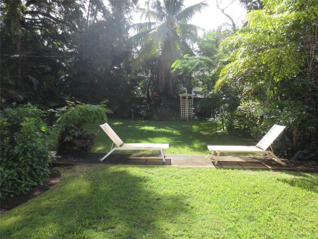 VICTORIA PARK - Residential Lease