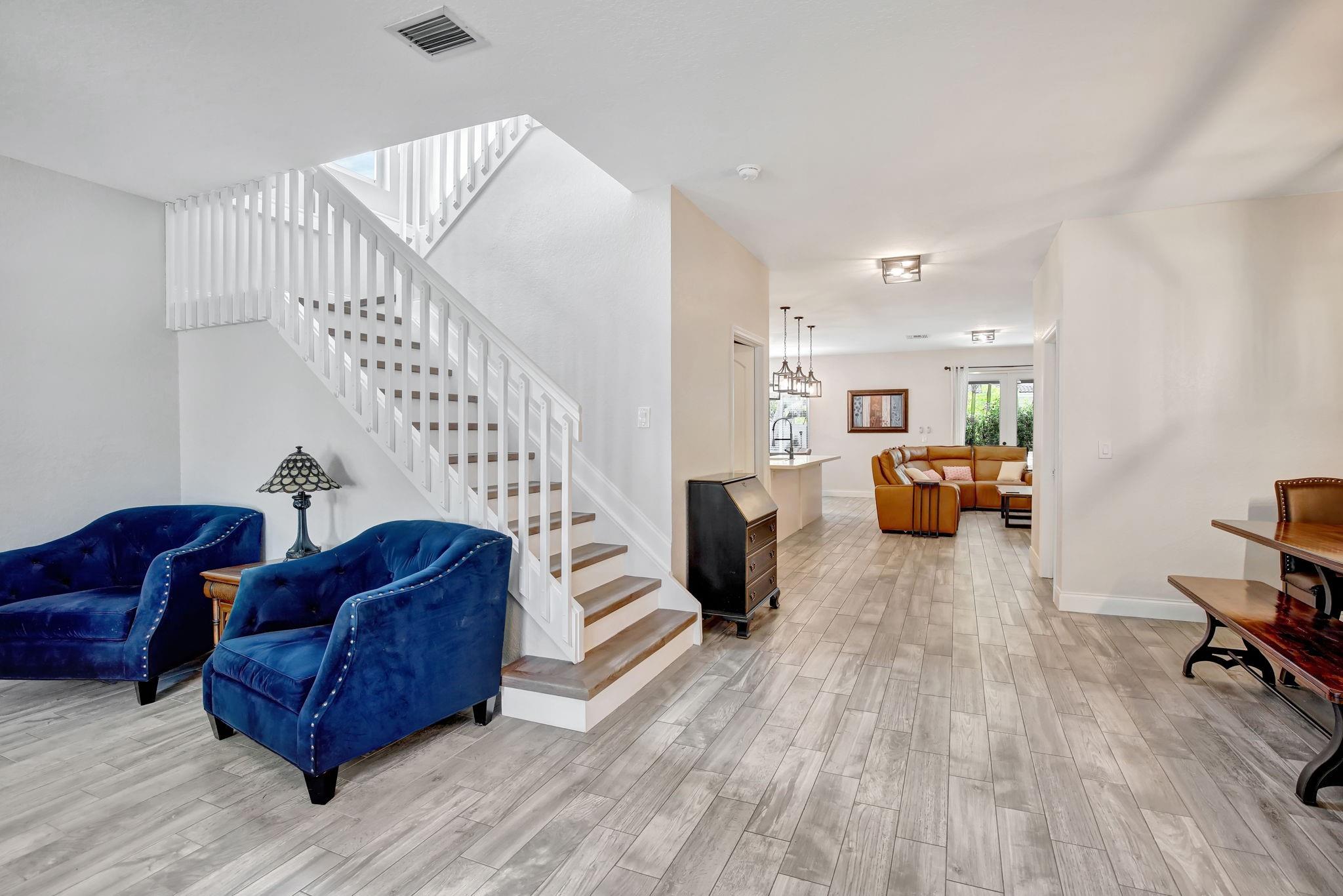 6340 SW 195th Ave