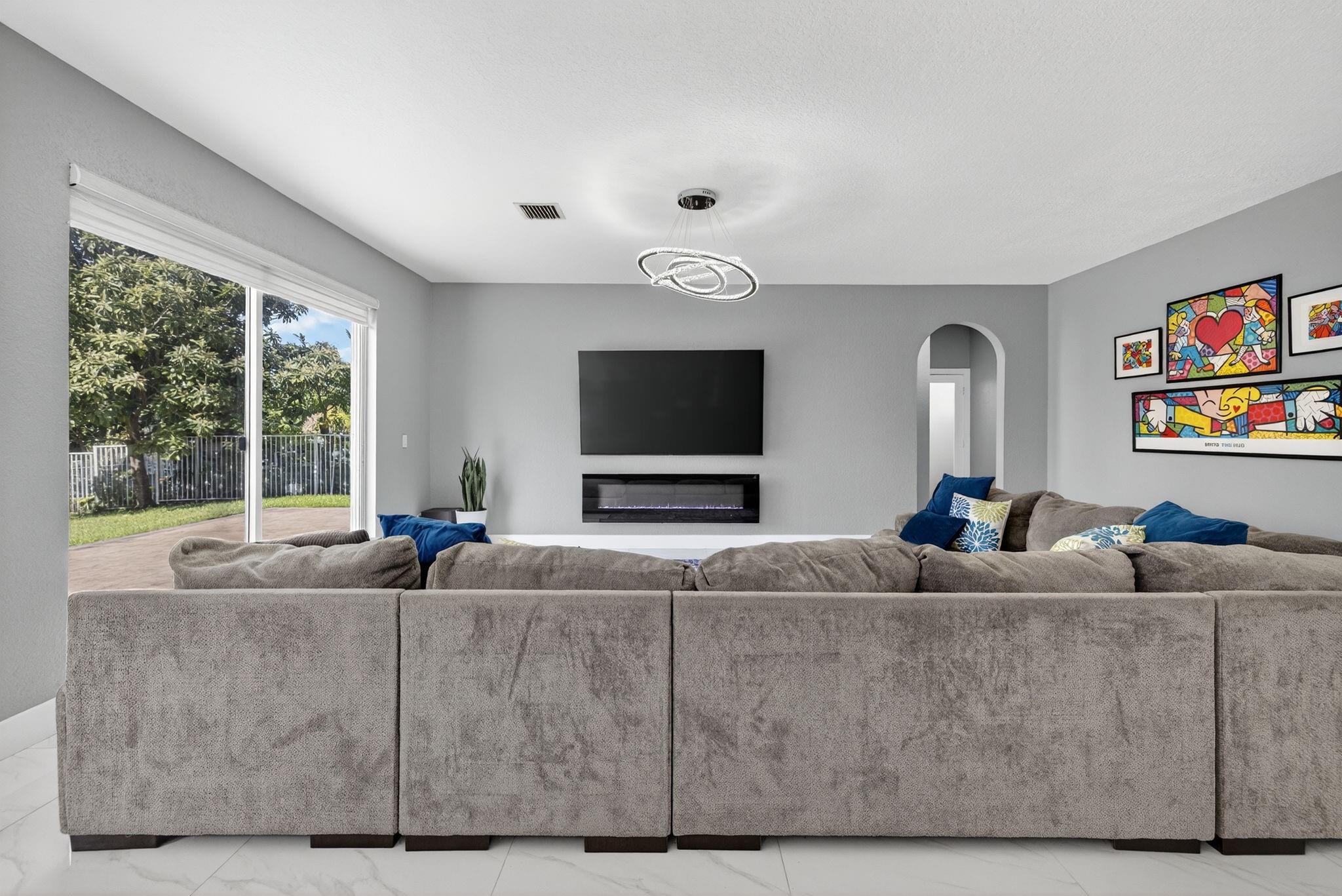 Pod 2 At Monarch Lakes 16 - Residential