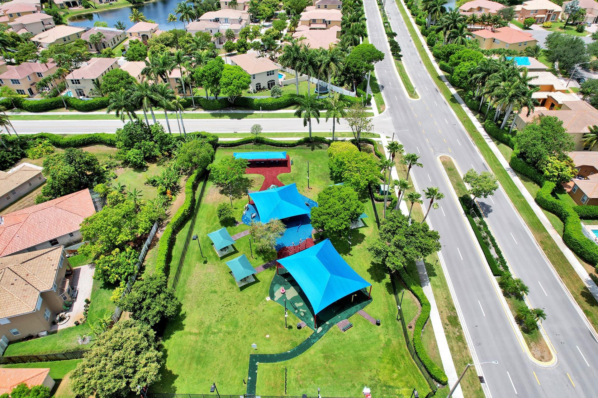 Pod 2 At Monarch Lakes 16 - Residential