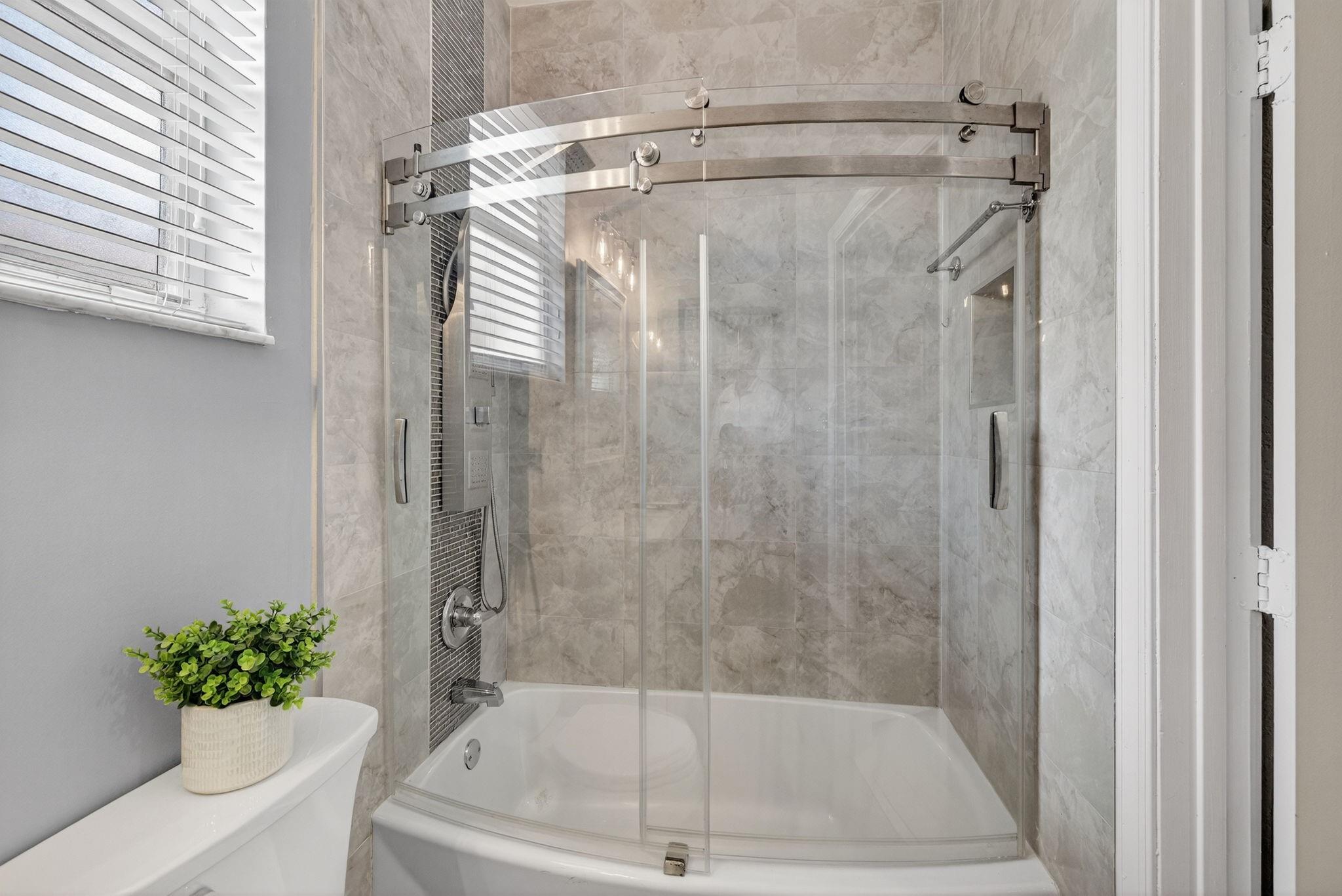 Pod 2 At Monarch Lakes 16 - Residential