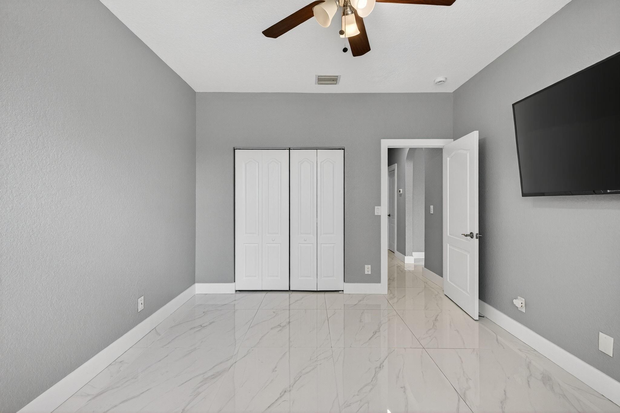 Pod 2 At Monarch Lakes 16 - Residential