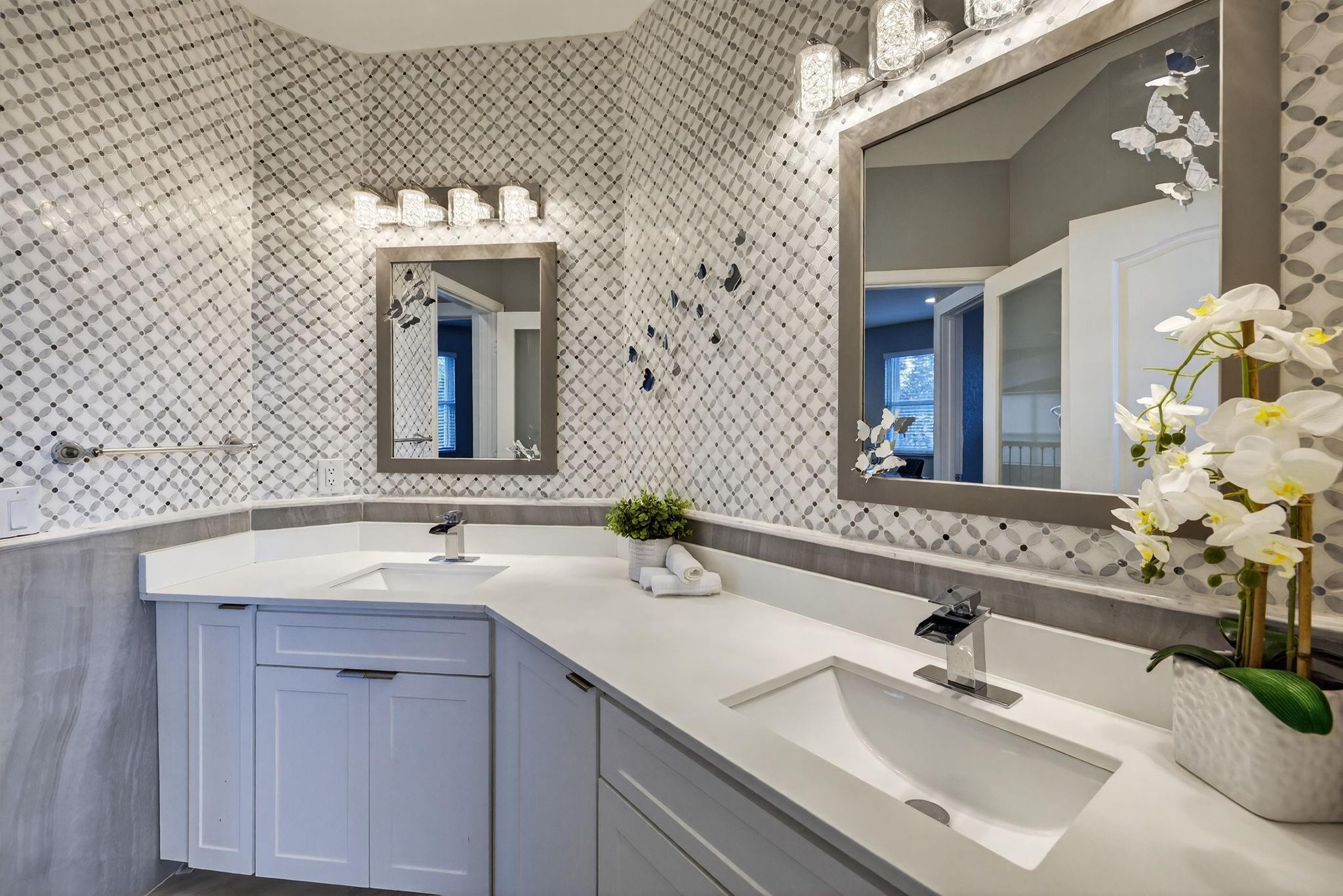 Pod 2 At Monarch Lakes 16 - Residential