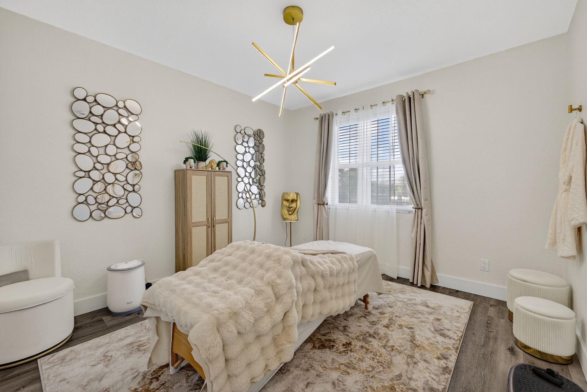 Pod 2 At Monarch Lakes 16 - Residential