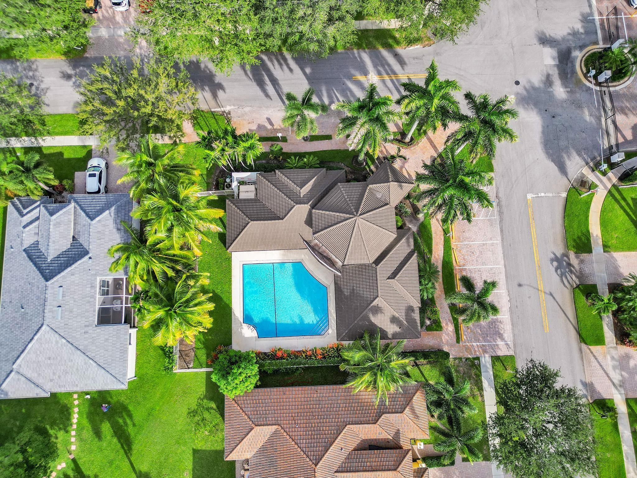 Pod 2 At Monarch Lakes 16 - Residential