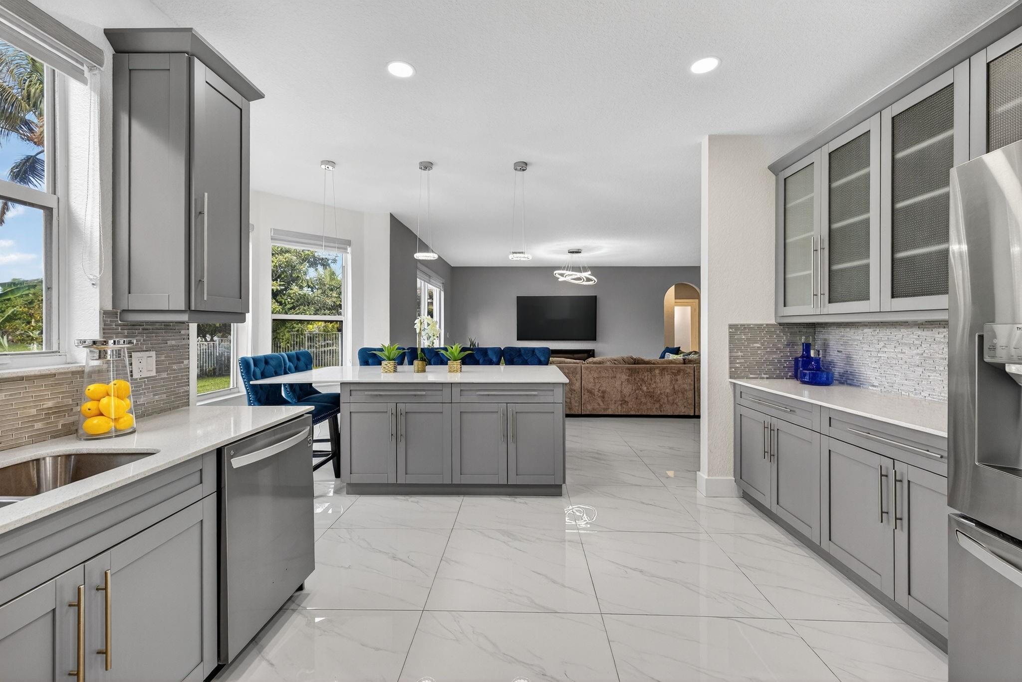 Pod 2 At Monarch Lakes 16 - Residential