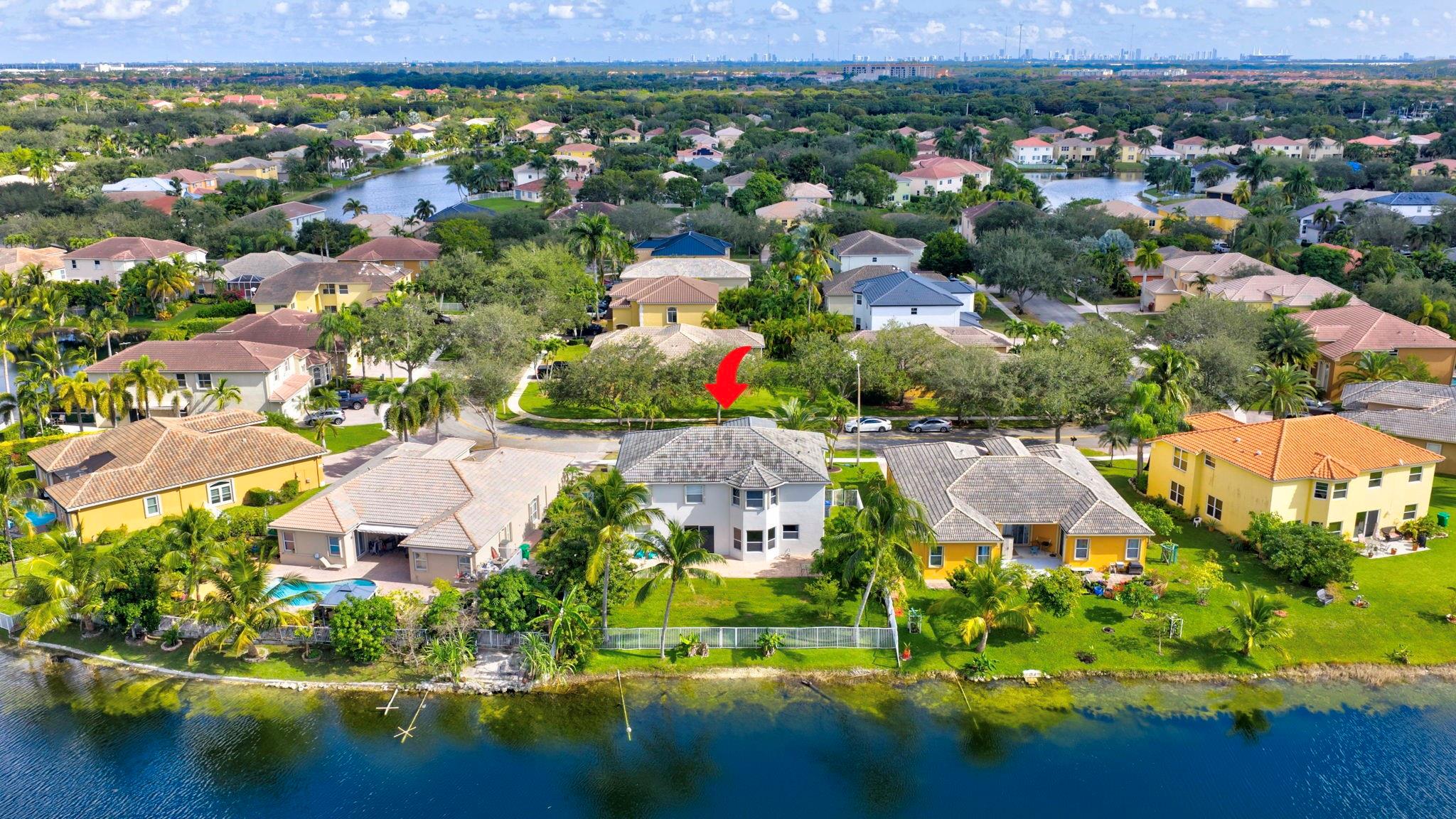 Pod 2 At Monarch Lakes 16 - Residential