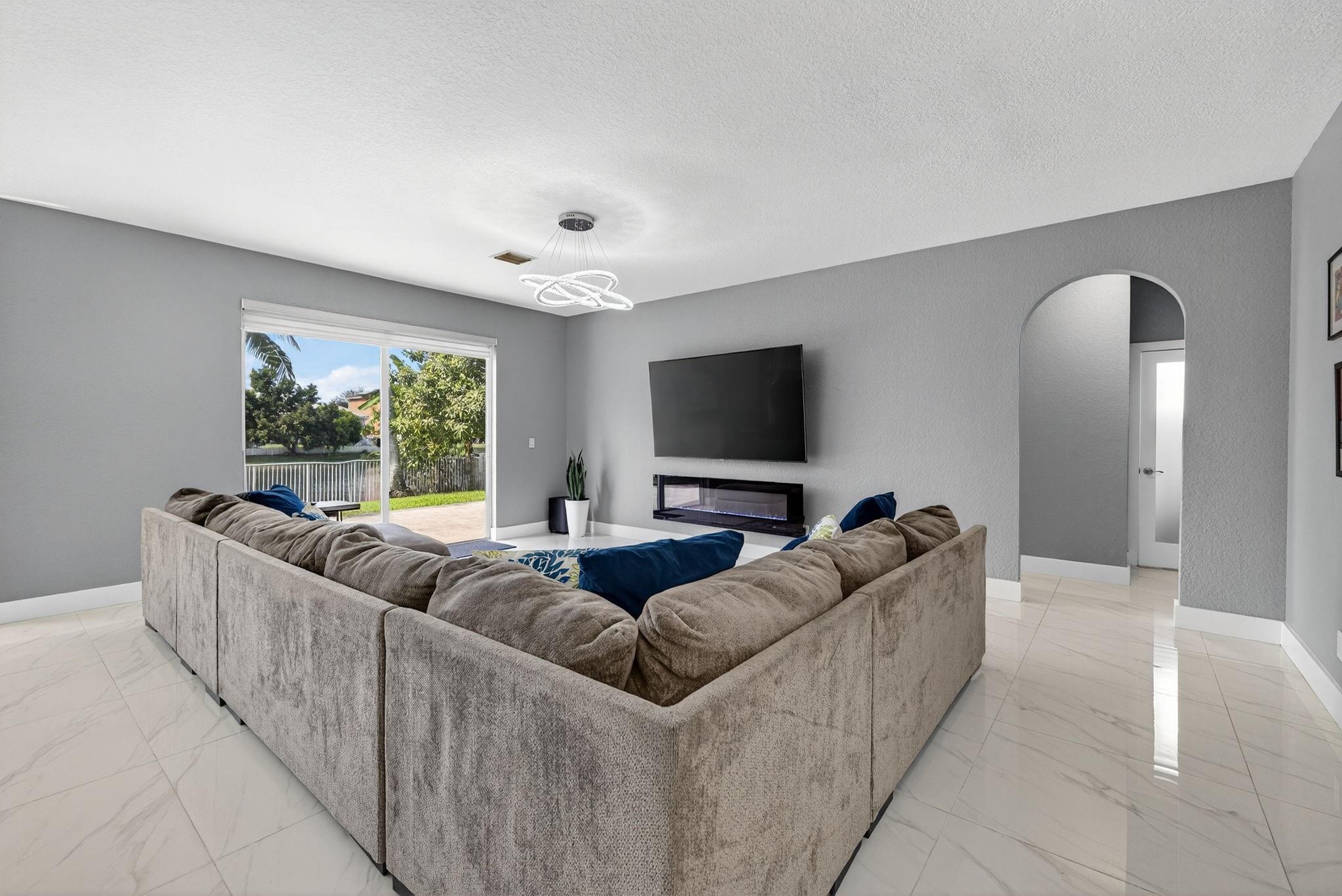 Pod 2 At Monarch Lakes 16 - Residential