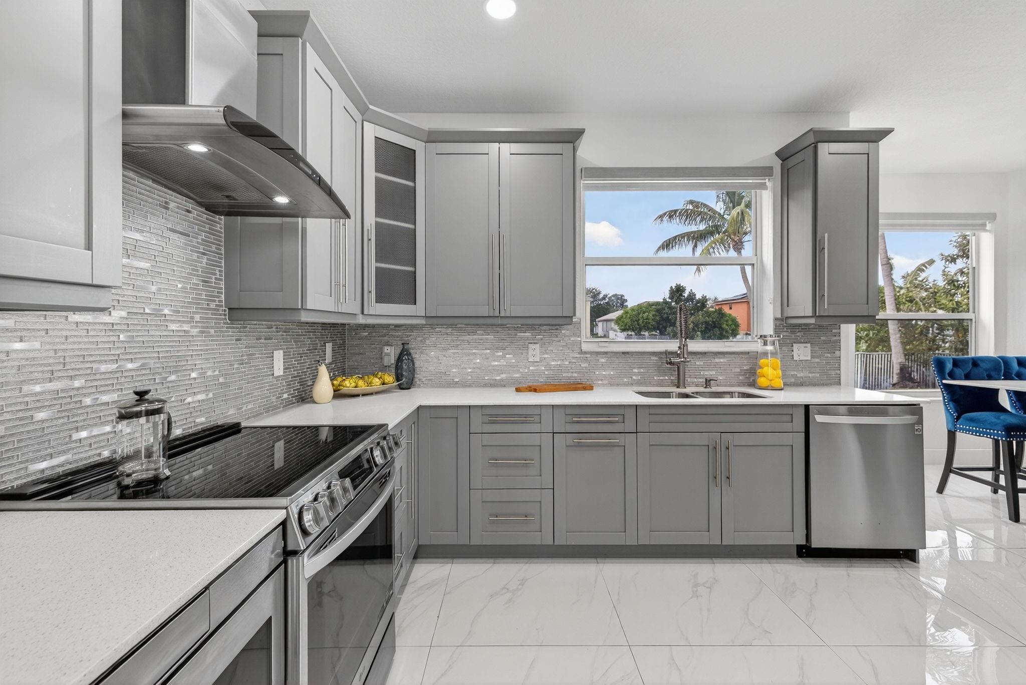 Pod 2 At Monarch Lakes 16 - Residential