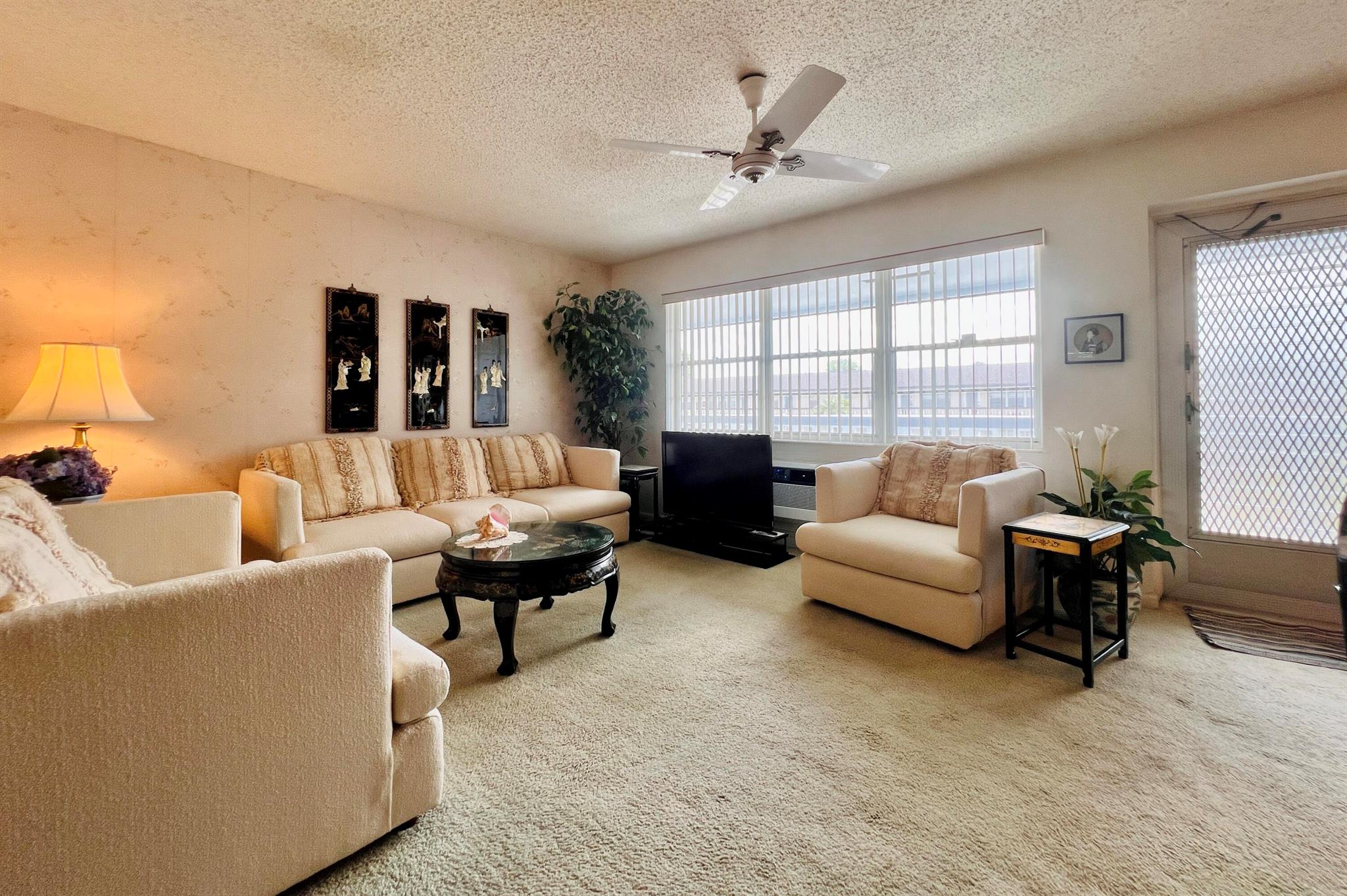 View photos, virtual tours, details... 79 Kent E