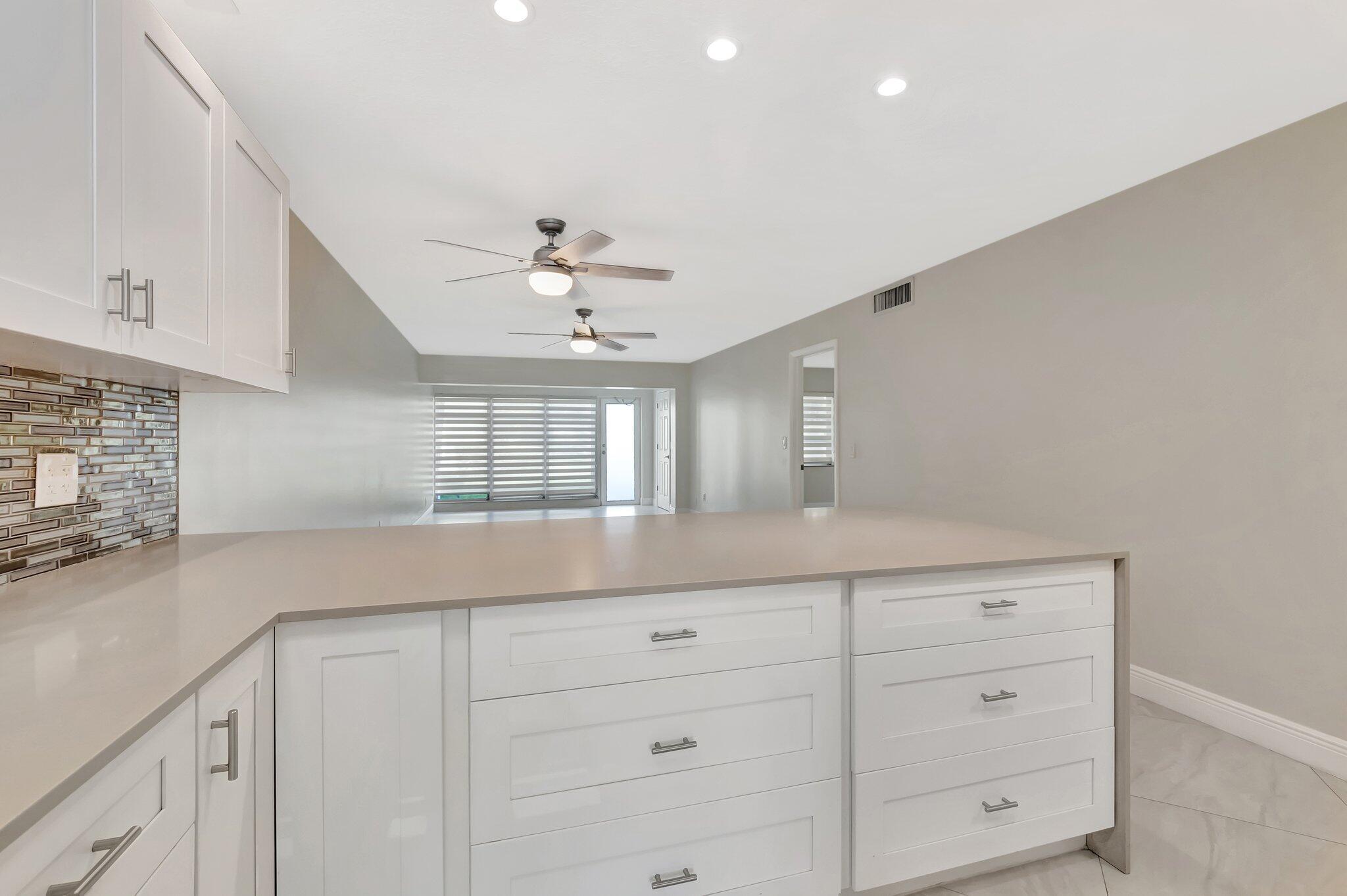 PINES OF DELRAY CONDO - Residential Lease