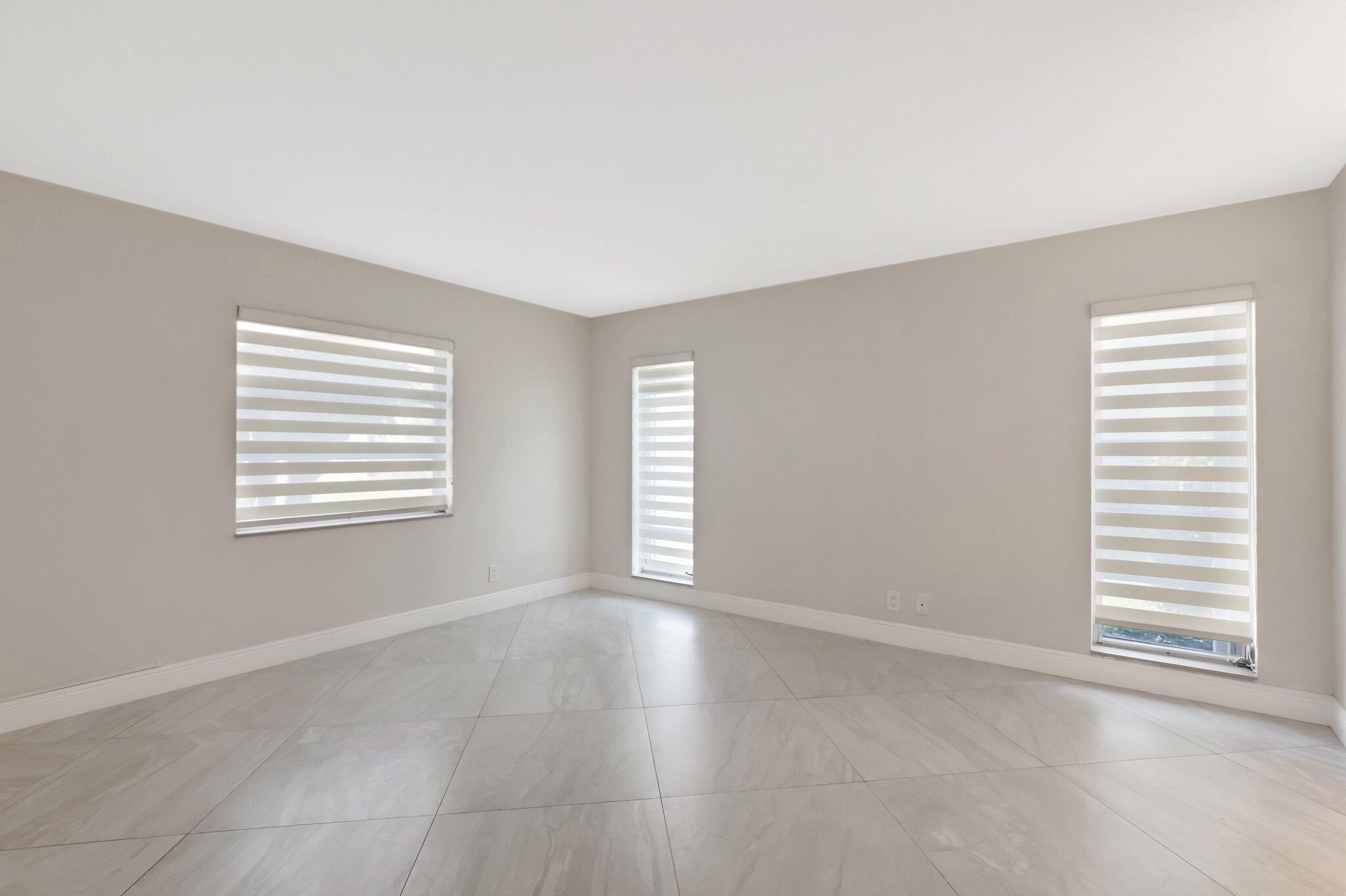 PINES OF DELRAY CONDO - Residential Lease