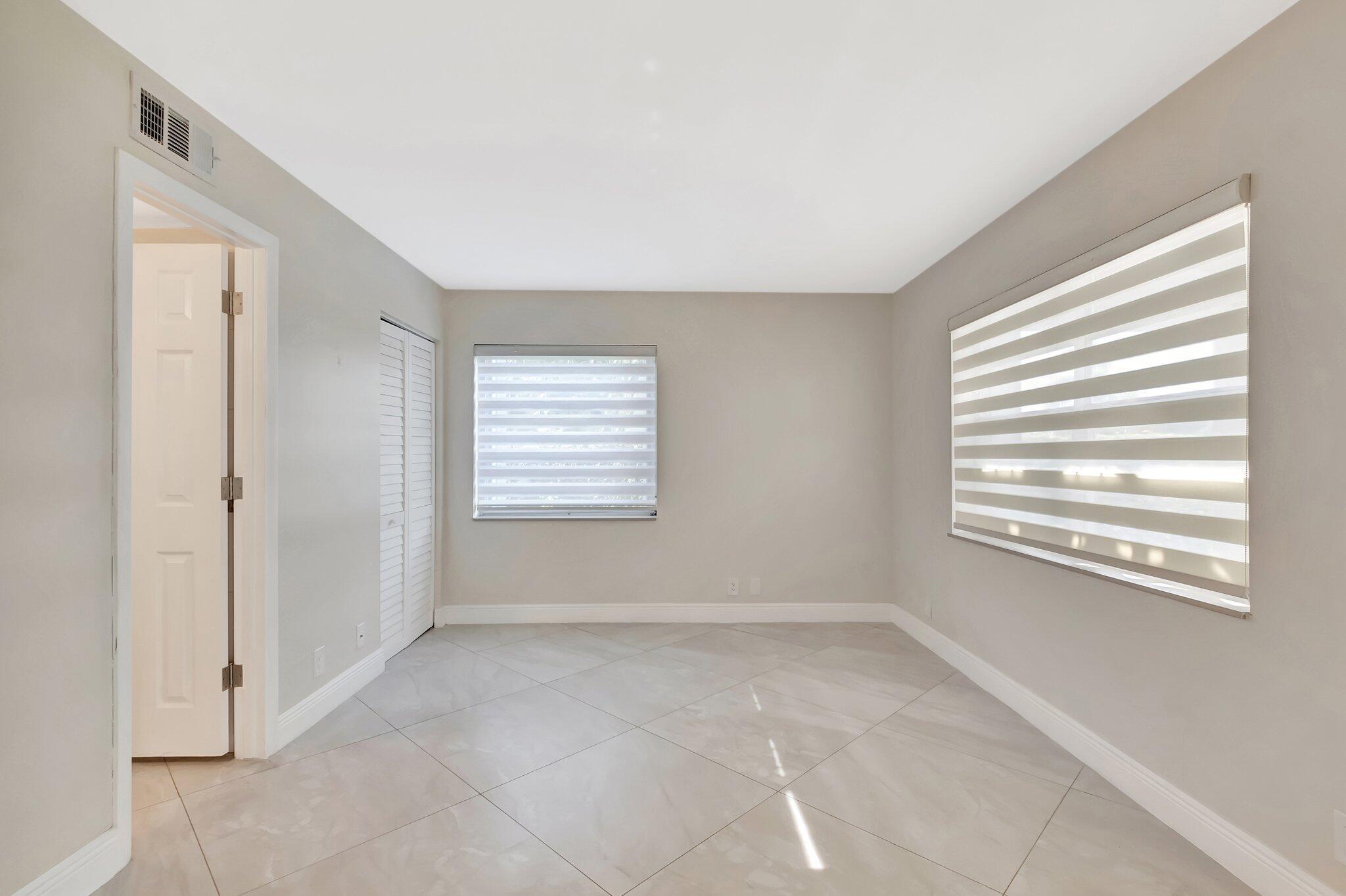 PINES OF DELRAY CONDO - Residential Lease