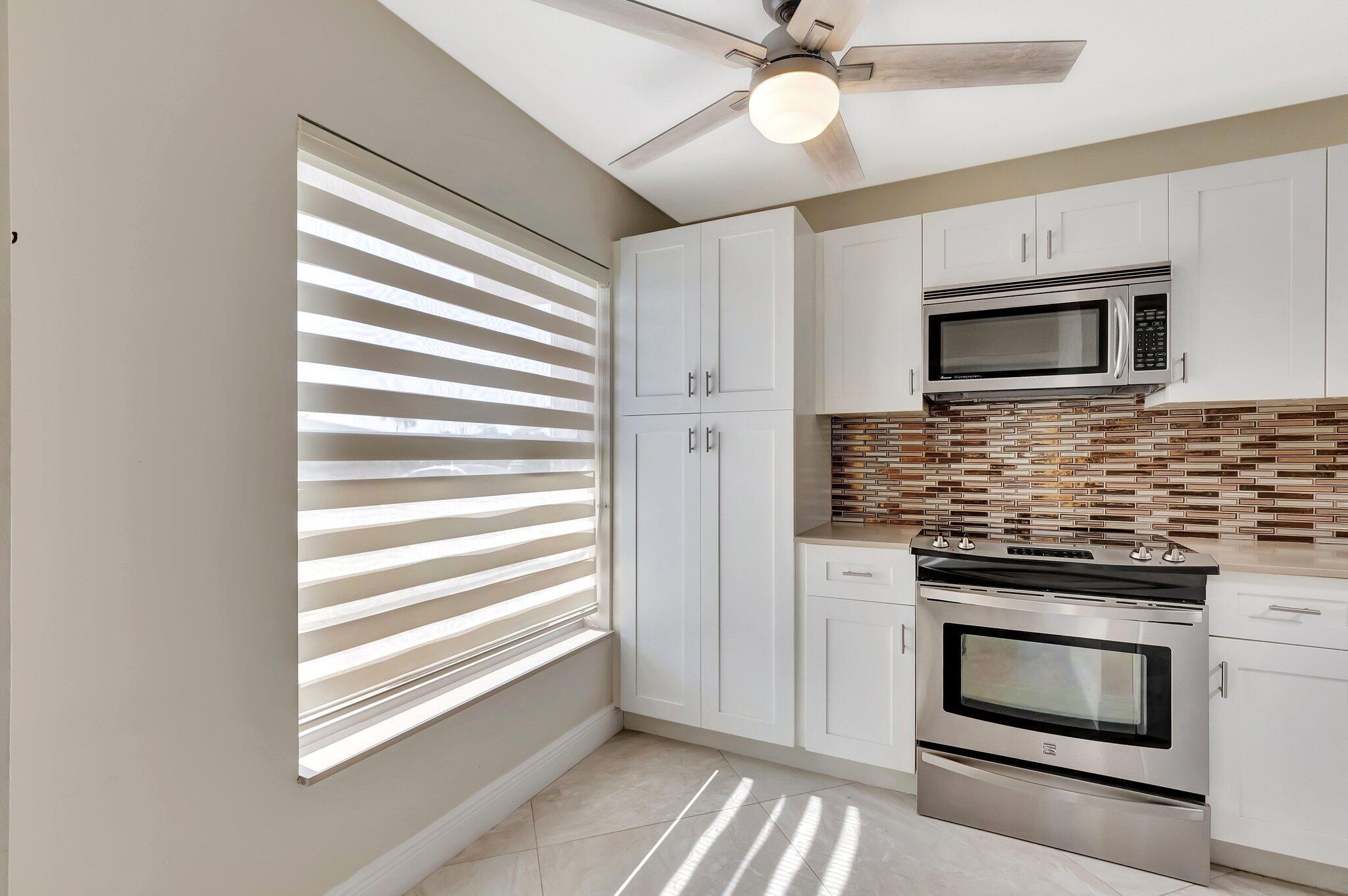 PINES OF DELRAY CONDO - Residential Lease