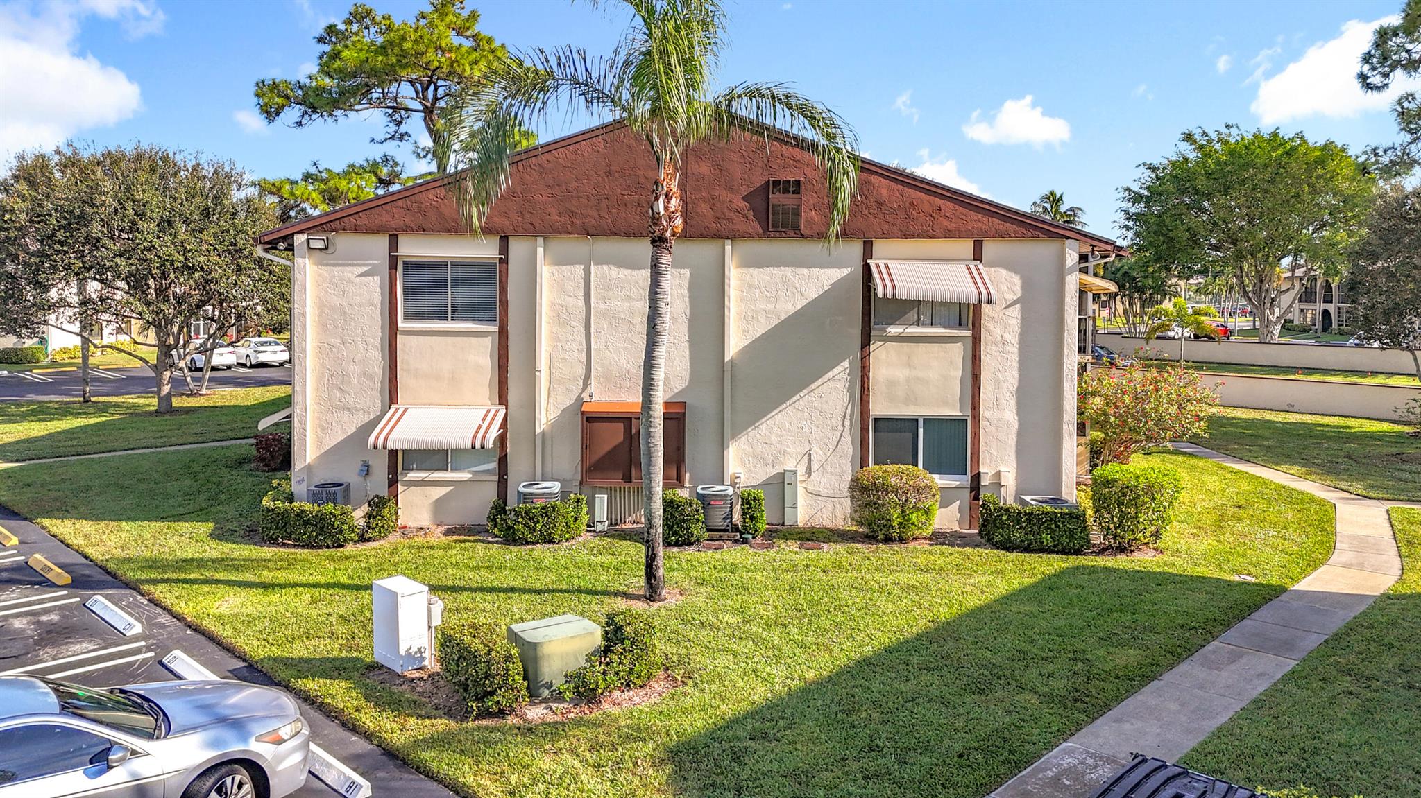 LA PINATA CONDO - Residential Lease