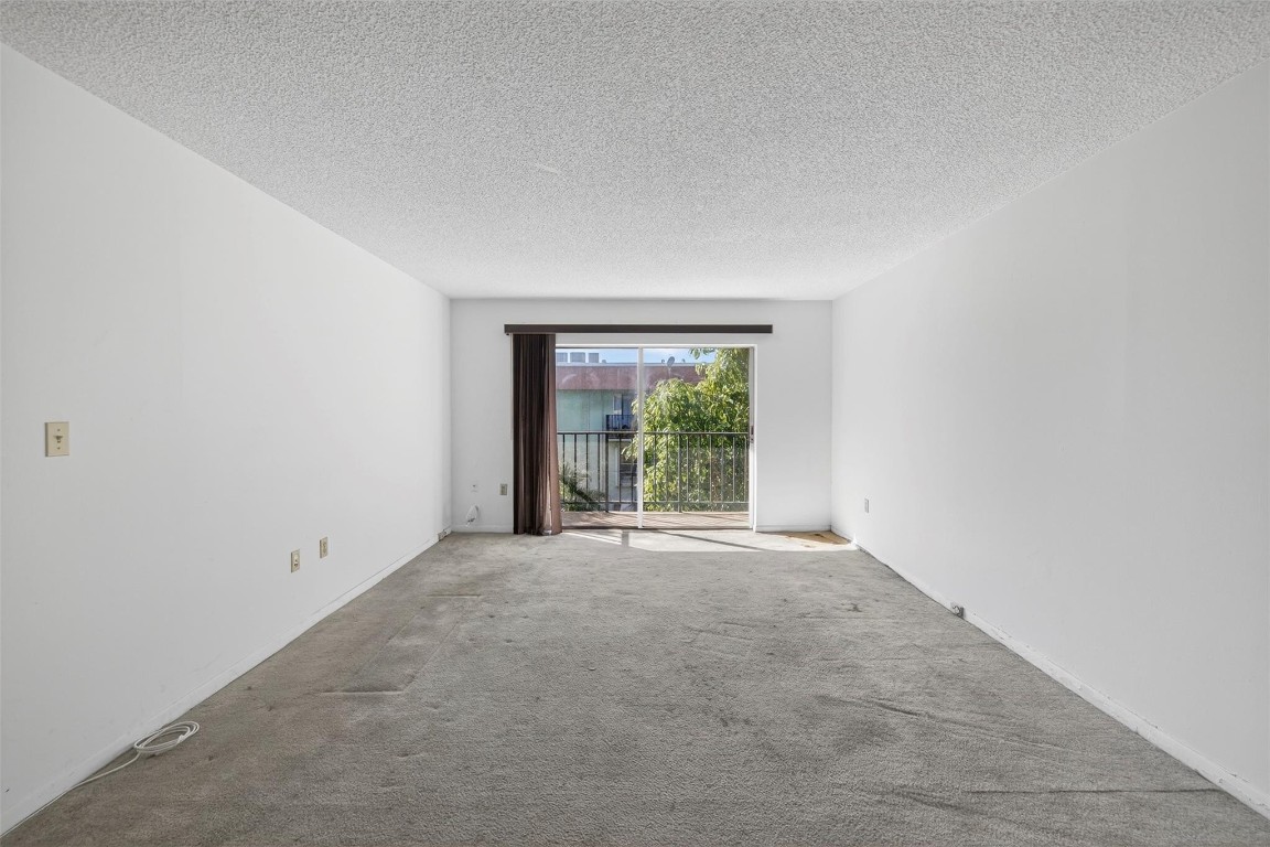 Racquet Club - Residential