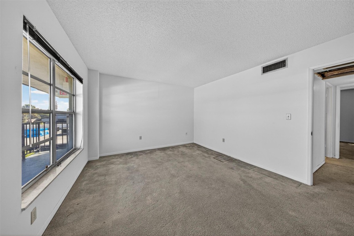 Racquet Club - Residential