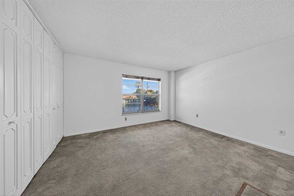 Racquet Club - Residential