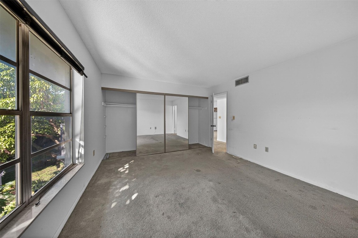 Racquet Club - Residential