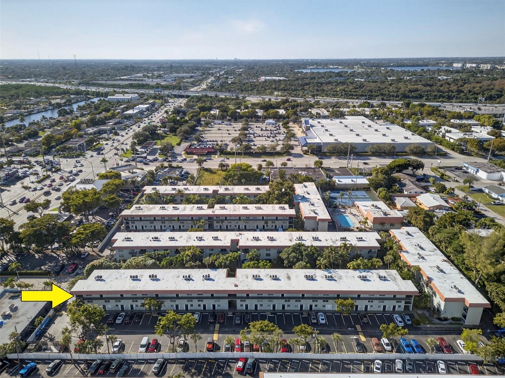 Racquet Club - Residential