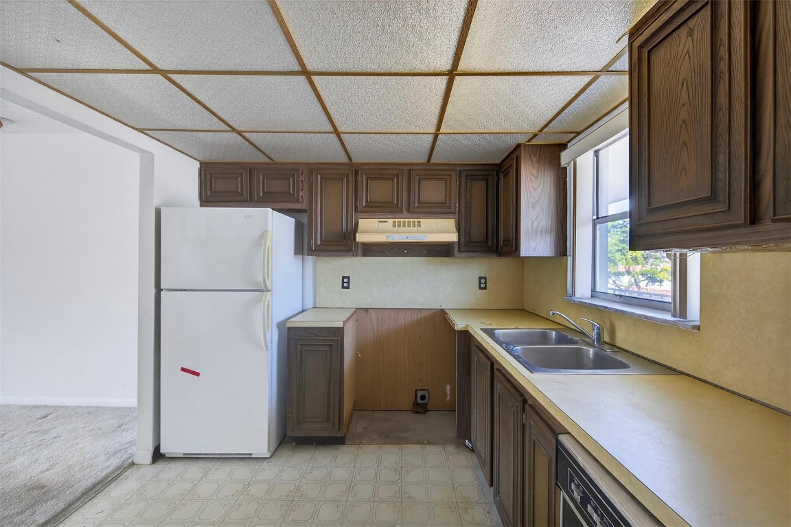 Racquet Club - Residential