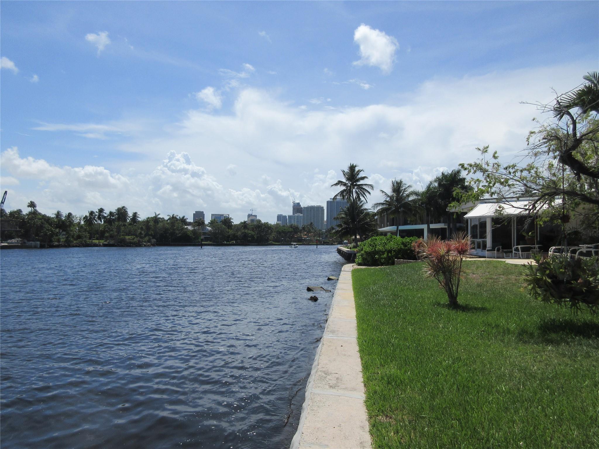 South Las Olas Isles - Land