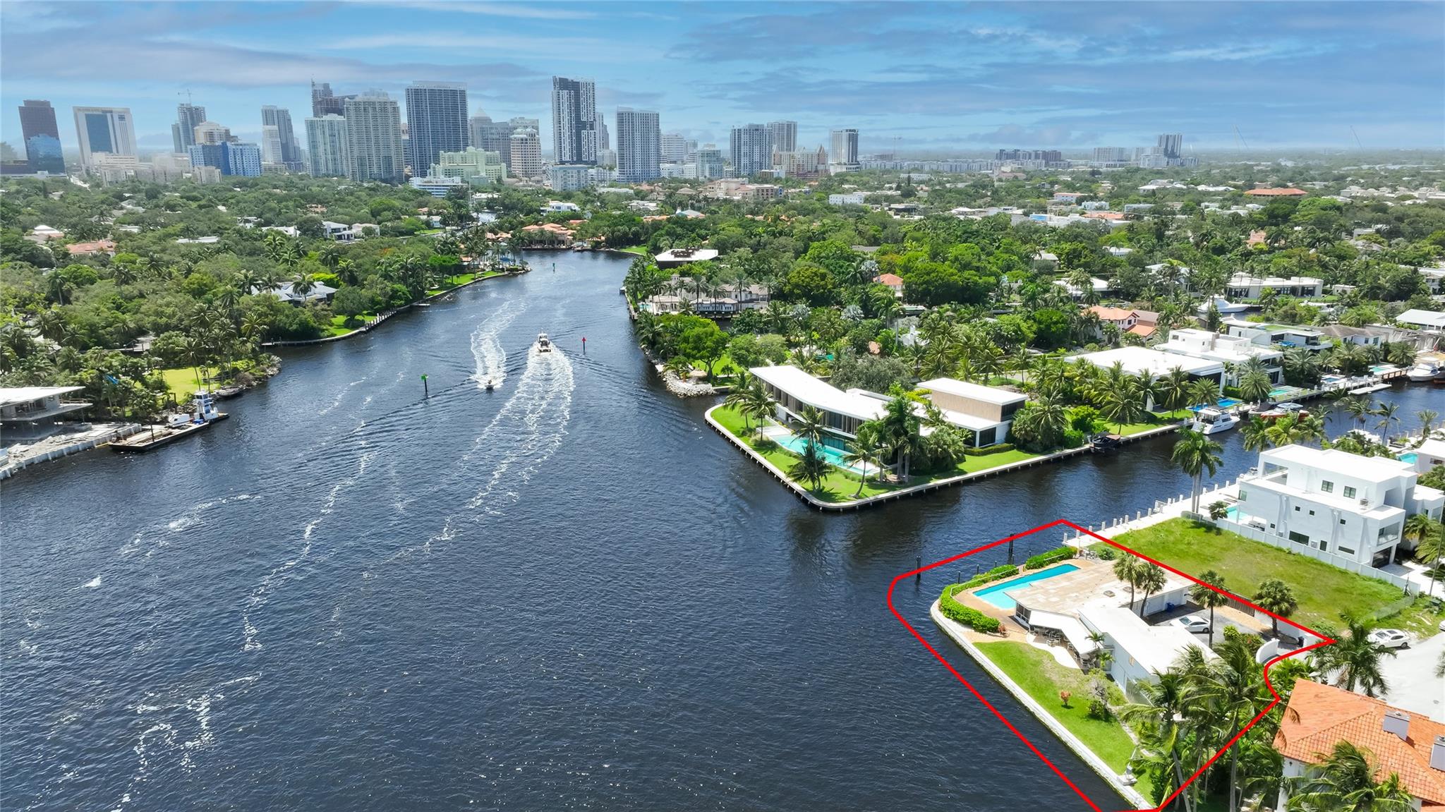 Seize this unique chance to acquire an exceptional south-facing lot in the coveted South Las Olas Isles. This prime property awaits your vision to create the home of your dreams. With an impressive 235 of waterfront along the widest stretch (500 feet across) of the New River, you'll relish panoramic water views. Look west toward the downtown skyline, east to the beach, and south across the New River toward Rio Vista and Port Everglades. This may be your last best opportunity to own a rare south point lot in the South Las Olas Isles.