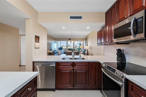1508 Whitehall Dr 303 Davie FL 33324