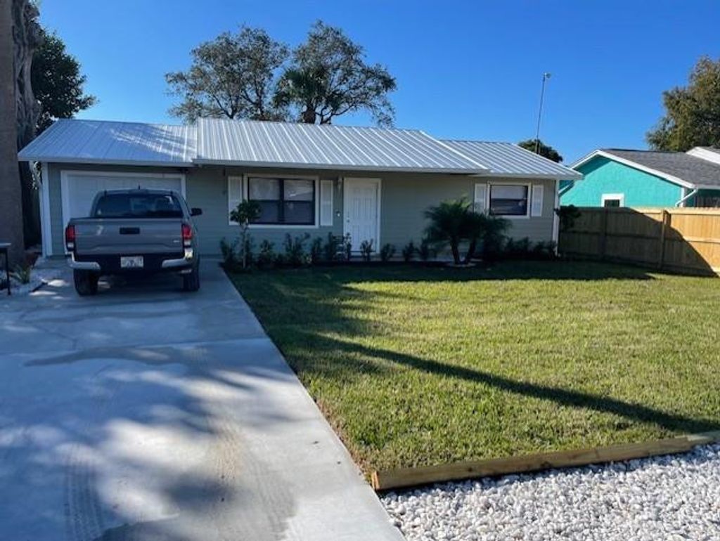 Photo of 1118 SW Spruce Street, Palm City, FL 34990 (MLS # F10531399)