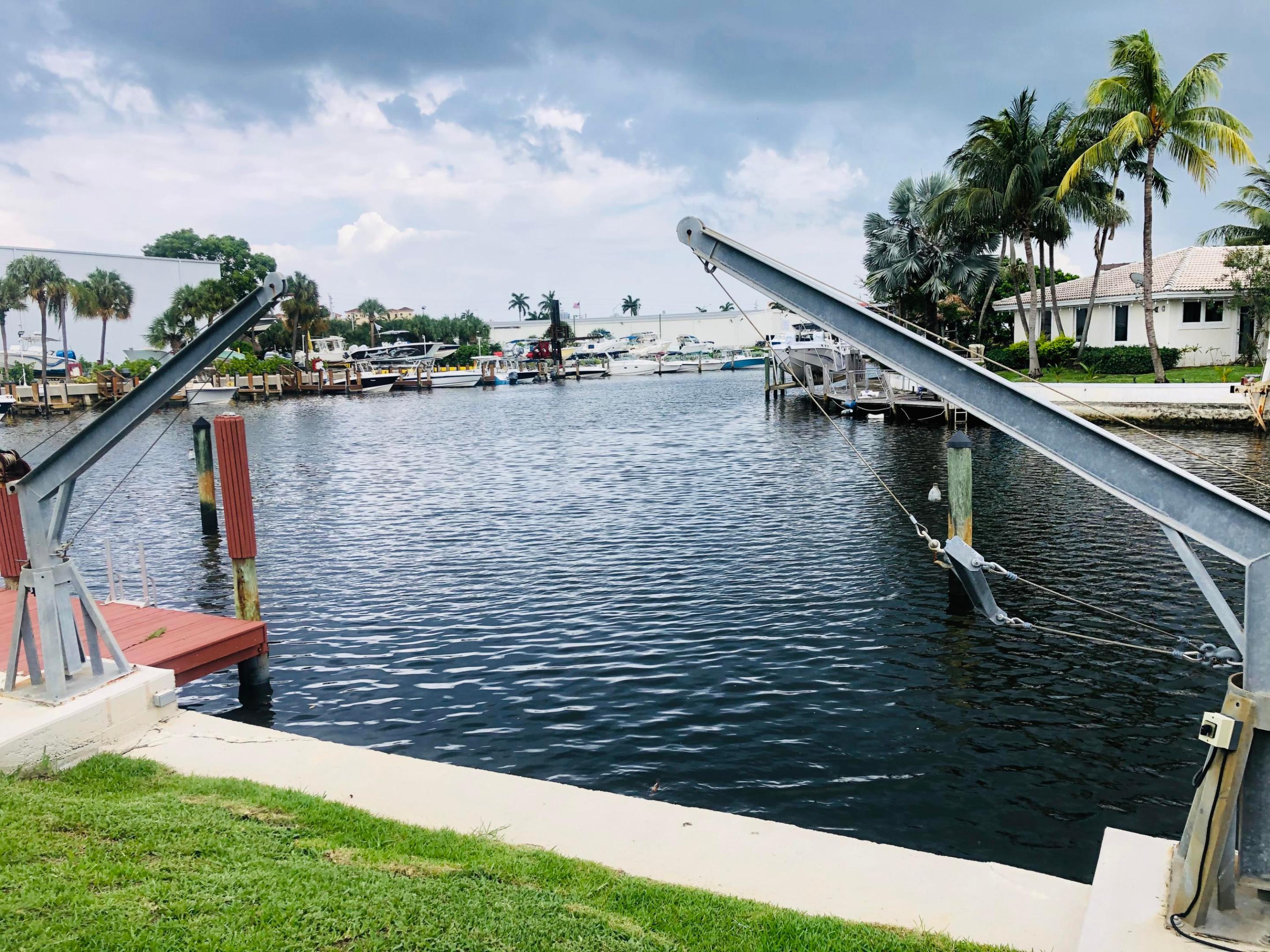 CYPRESS COVE - Residential