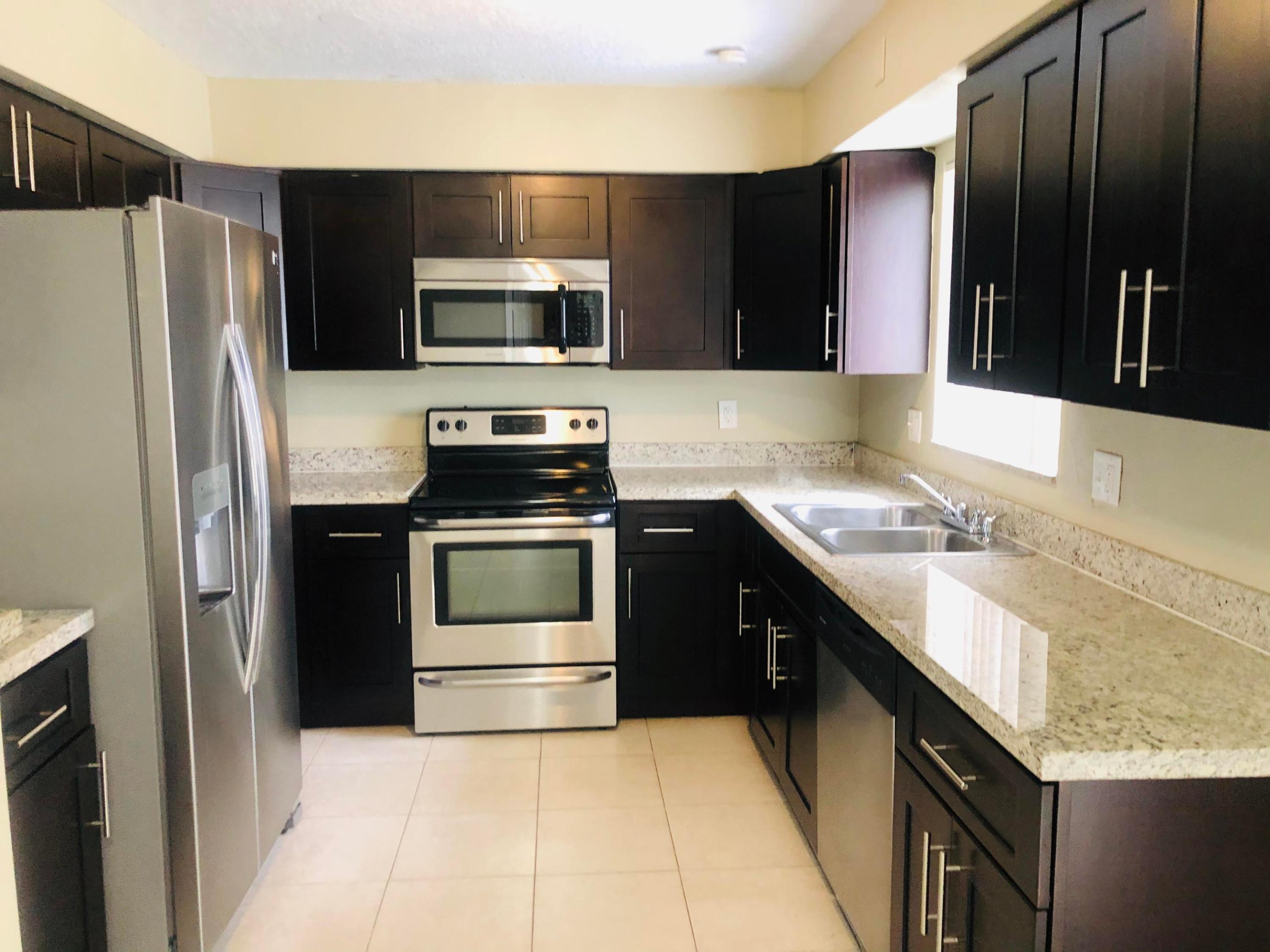 CYPRESS COVE - Residential