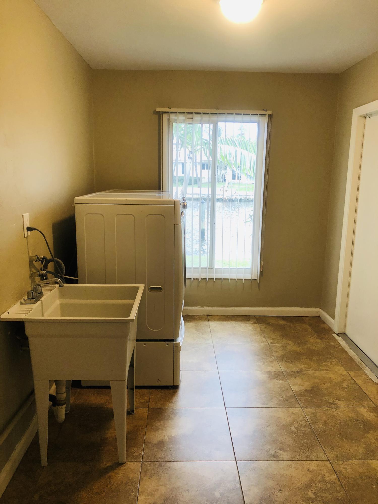 CYPRESS COVE - Residential