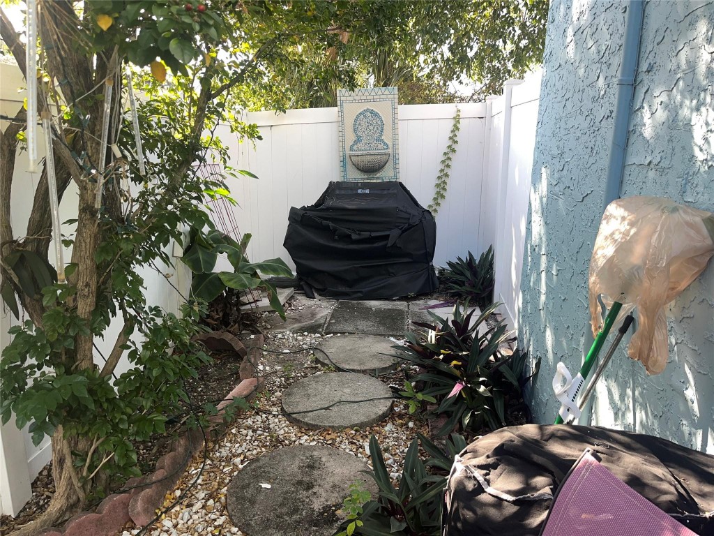 Travers Place Condo - Residential