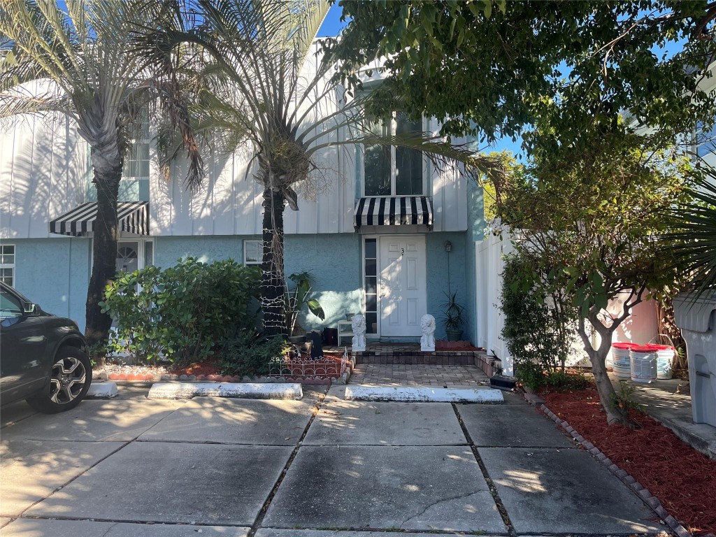 Travers Place Condo - Residential