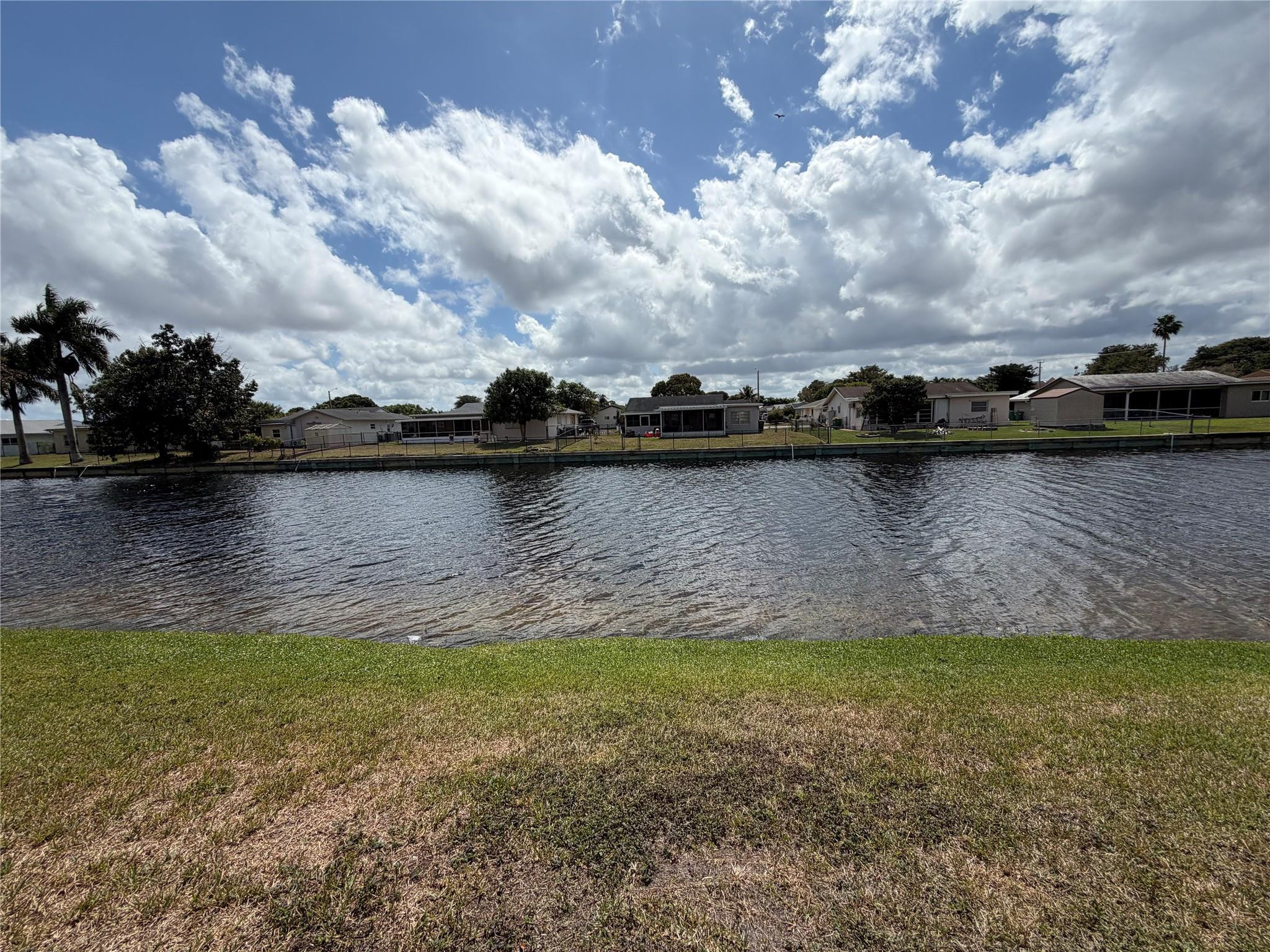 SOUTH PALM PLACE - Residential