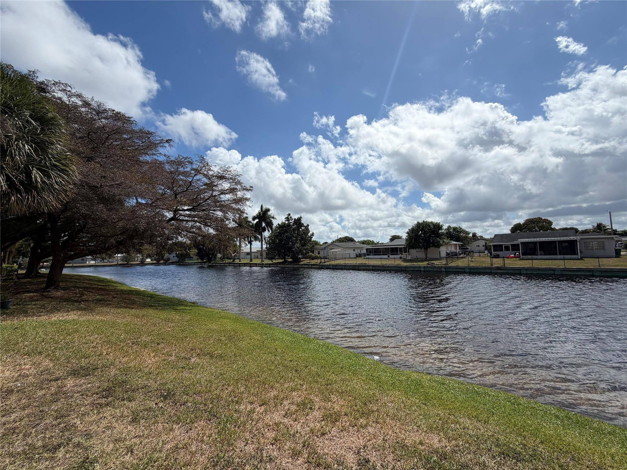 SOUTH PALM PLACE - Residential