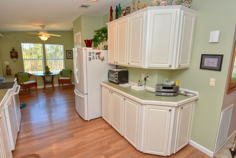 A home in Port Saint Lucie
