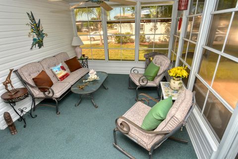 A home in Port Saint Lucie