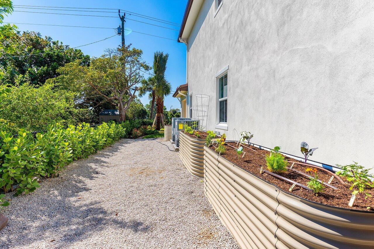 CHAPEL HILL - Residential