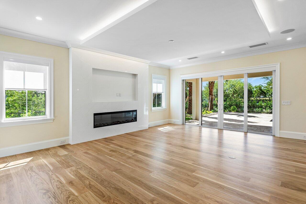 CHAPEL HILL - Residential