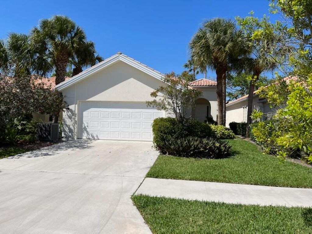 Photo of 4611 Hammock Circle, Delray Beach, FL 33445 (MLS # R10787831)