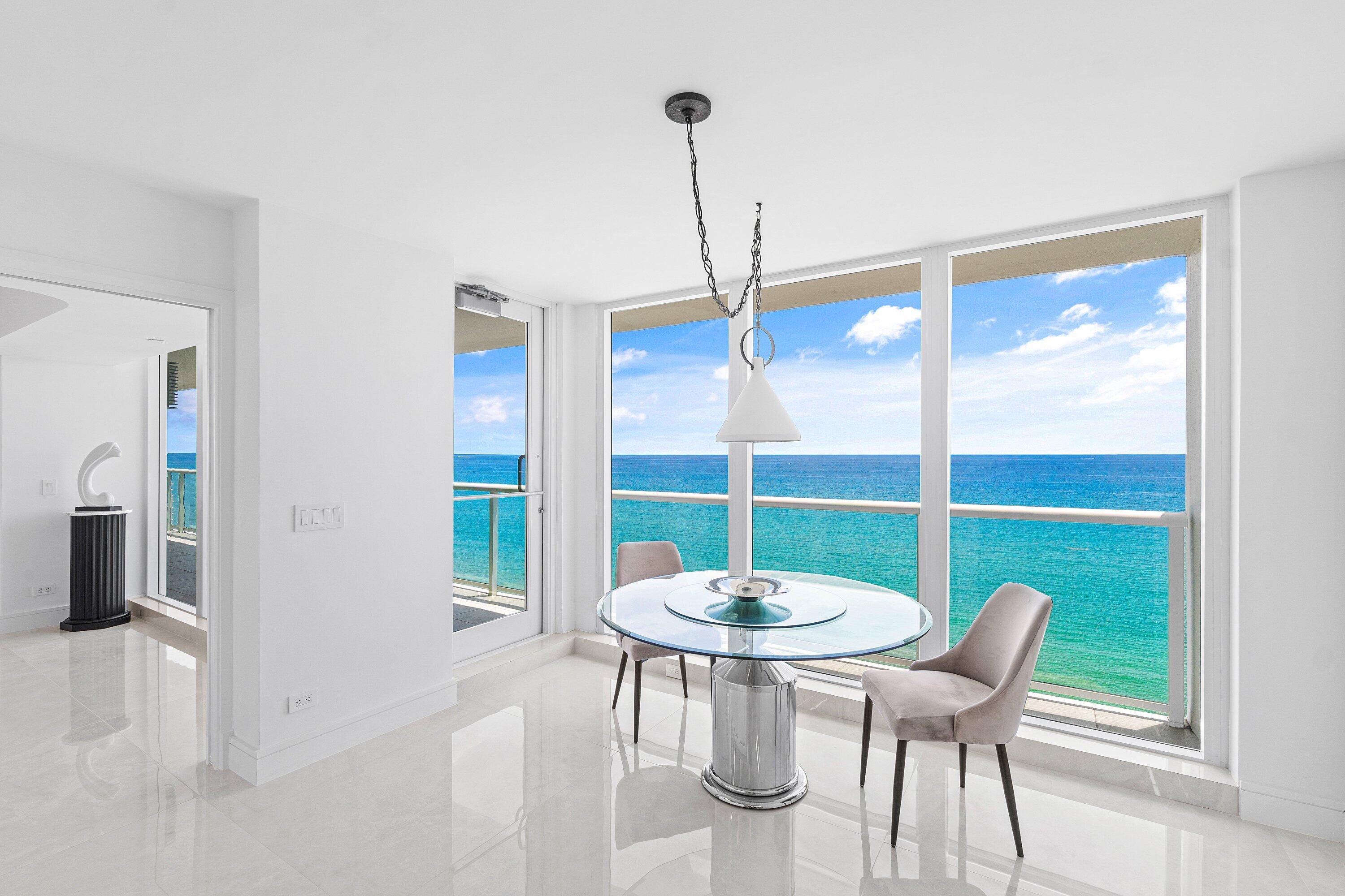 VILLA NOVA CONDO - Residential