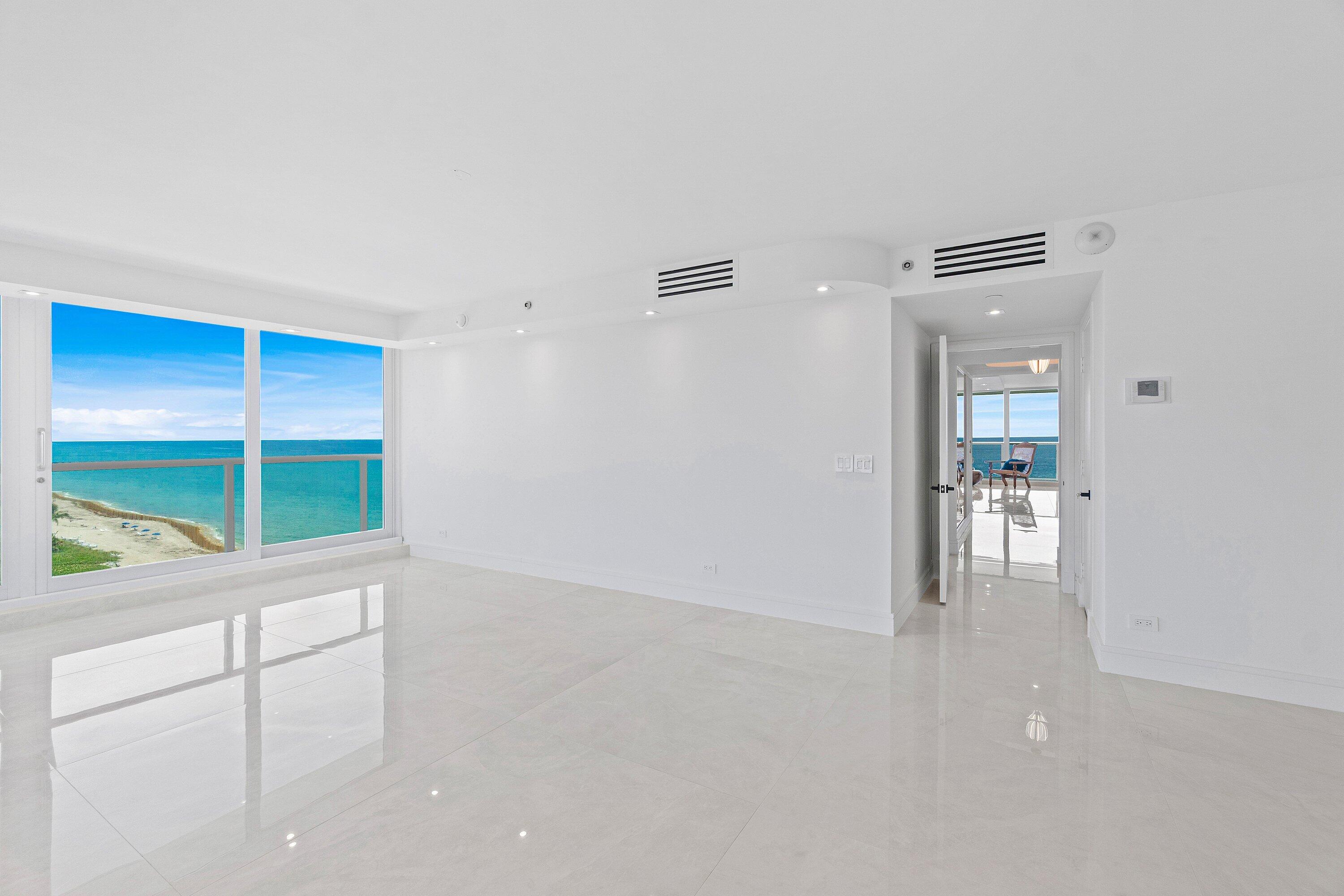 VILLA NOVA CONDO - Residential