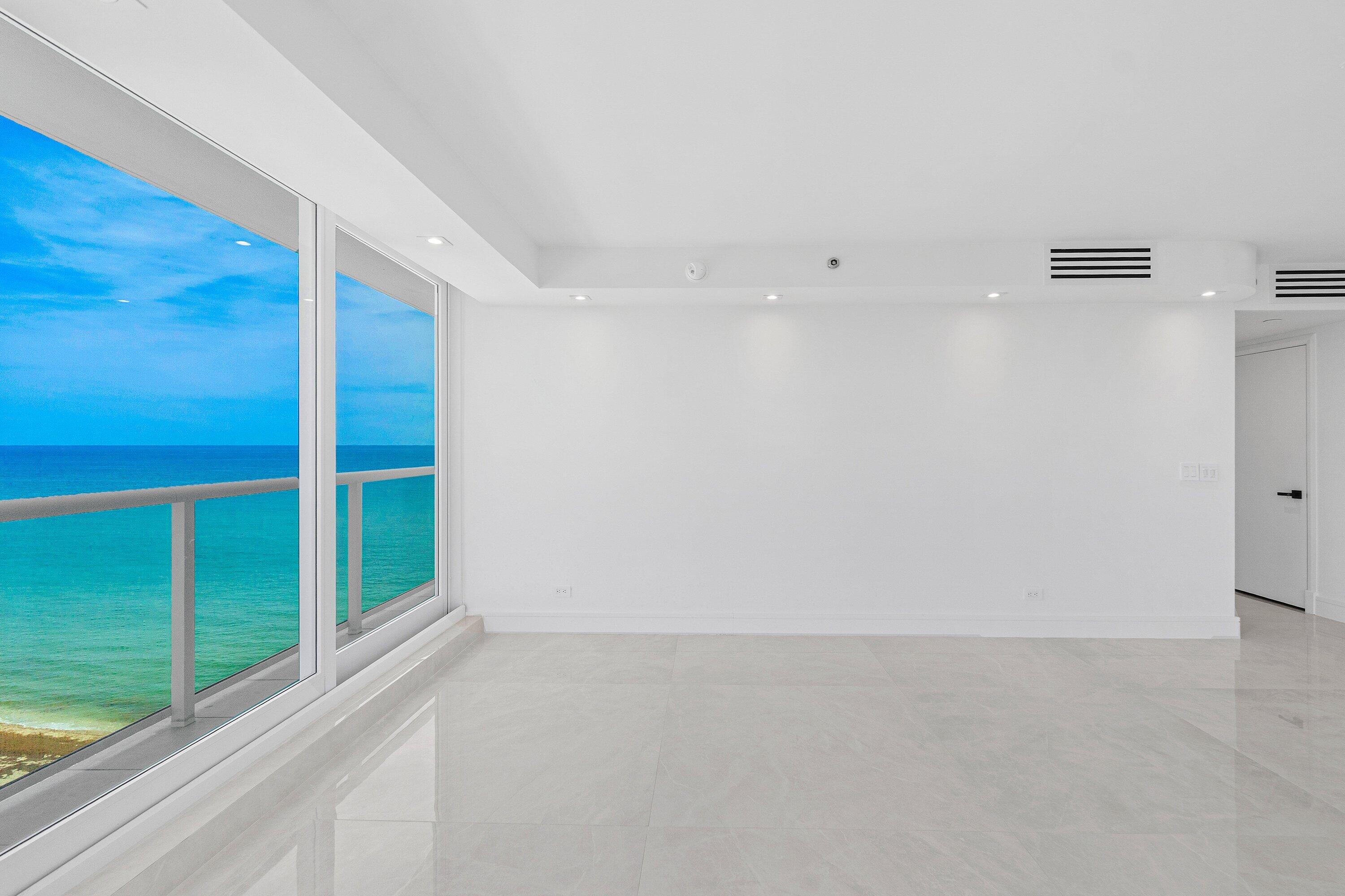 VILLA NOVA CONDO - Residential