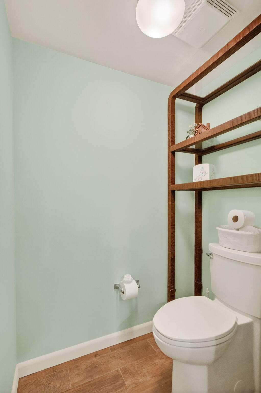PRINCESS OF HUTCHINSON ISLAND - Residential Lease