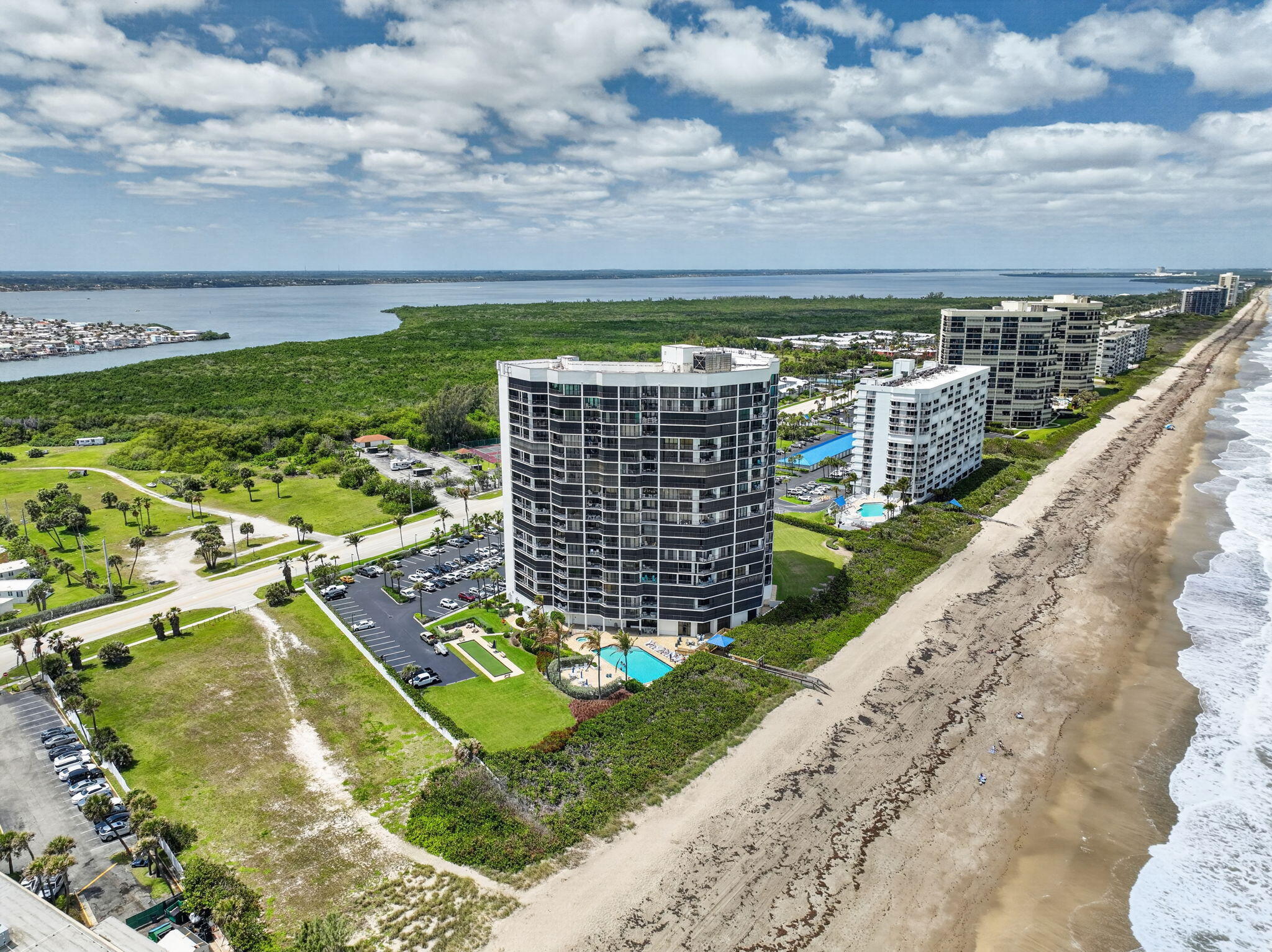 PRINCESS OF HUTCHINSON ISLAND - Residential Lease