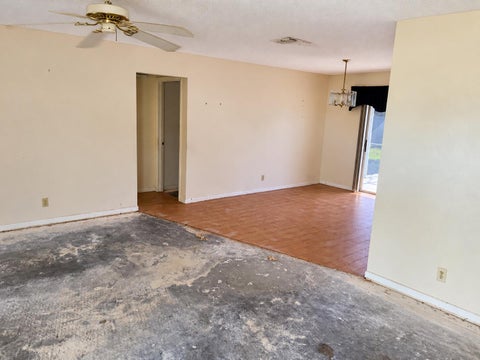 Tiny photo for 411 SE SUNNYDALE Lane, Port Saint Lucie, FL 34983 (MLS # B26090074)