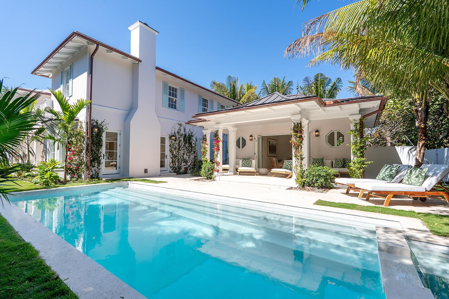 200 Bahama Lane